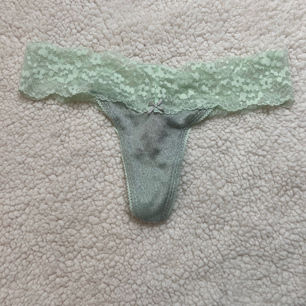 NWT Victoria's Secret Mint Green Lace Thong